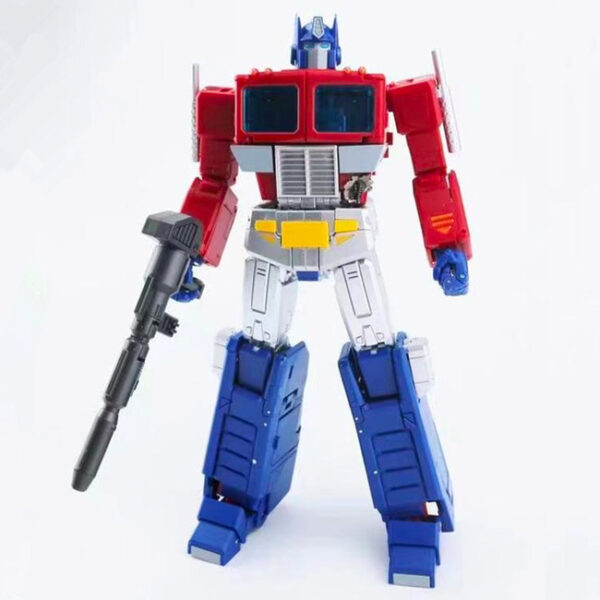 4th Party MP-44 Optimus Prime White Leg Version - 01